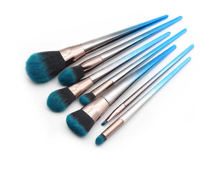 7 diamond makeup brushes blue black gradient