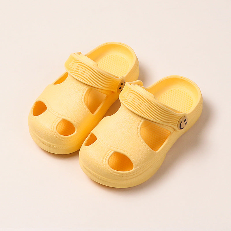 Soft-Soled Non-Slip Children's Beach Hole Shoes Baby Girls Sandals And Slippers