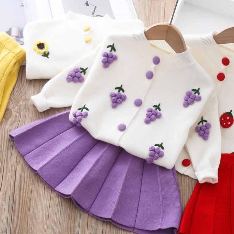 Girls Autumn Dresses New Foreign Style Children's Sweater Pleated Skirt Two-Piece Baby Girl Knit Suit Trend