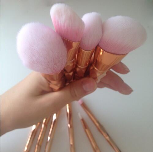 11Pcs Diamond Rose Gold Makeup Brushes Set Mermaid Fishtail Shaped Foundation Powder Cosmetics Brush Rainbow Eyeshadow Brush Kit