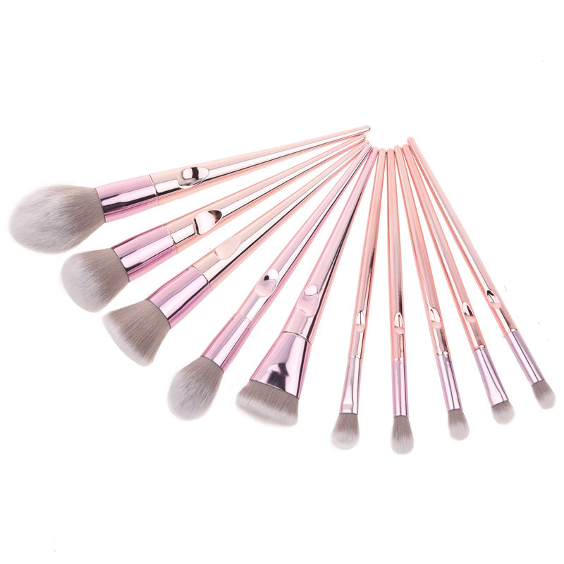 10 Fingerprint Makeup Brushes