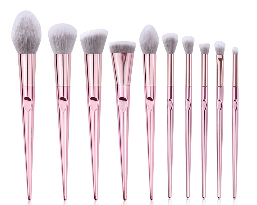 10 Fingerprint Makeup Brushes