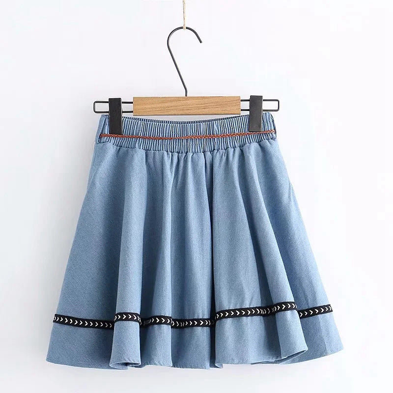 The New Small  Waist Slim Slimming Pearl Belt Girl Short Skirt