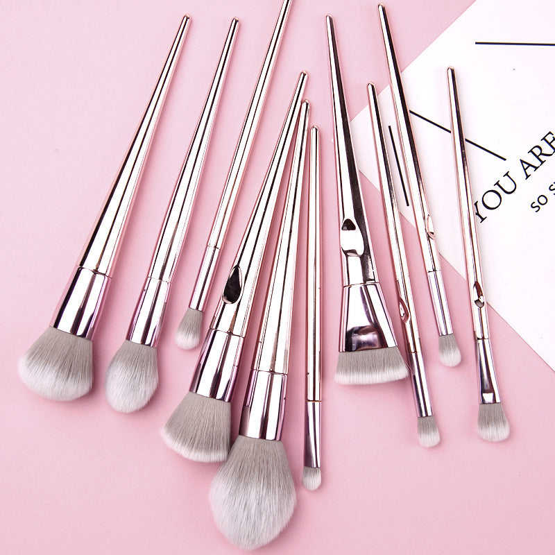 10 Fingerprint Makeup Brushes