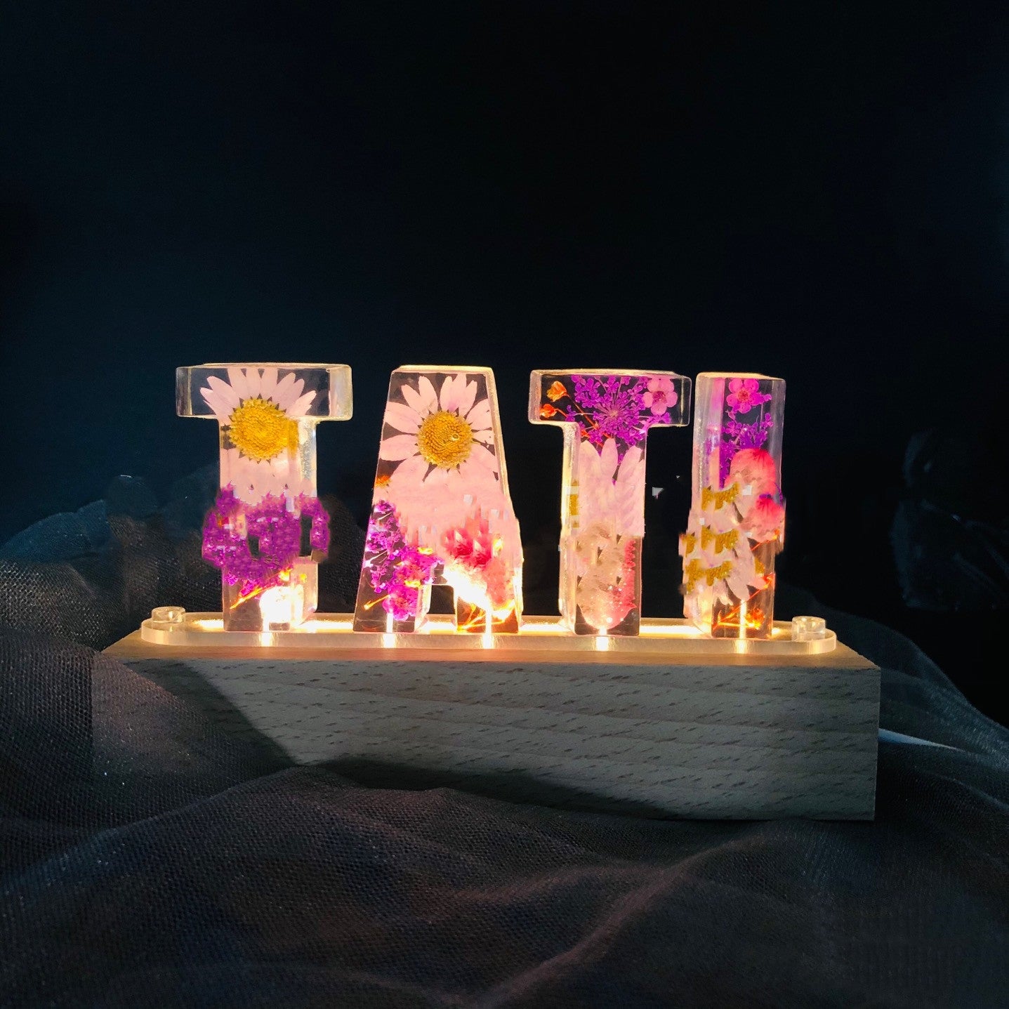 Epoxy Uppercase And Lowercase Letters Real Flower USB Night Light